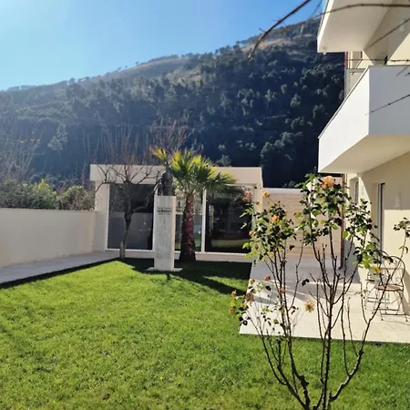 Mimani 2 Villa Berat