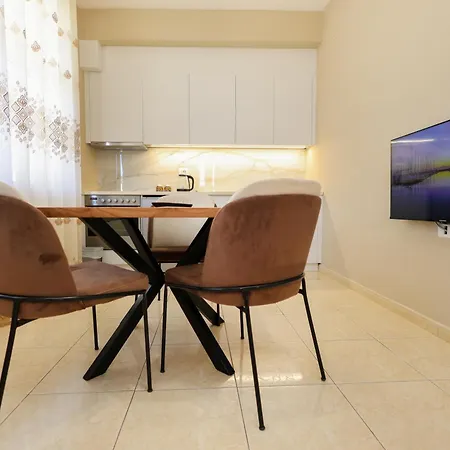 Villa Mimani 2 *